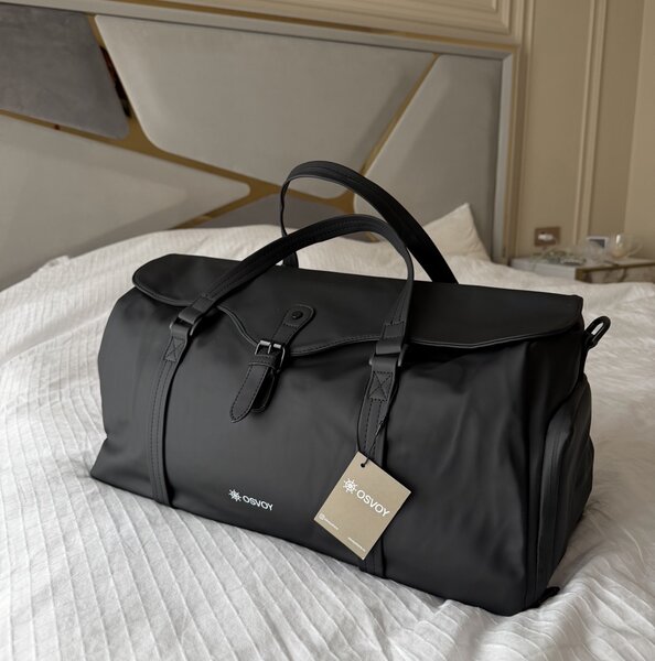 Lichidare depozit - Geanta Halyard Weekender (noua)