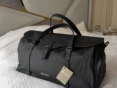 Lichidare depozit - Geanta Halyard Weekender (noua)